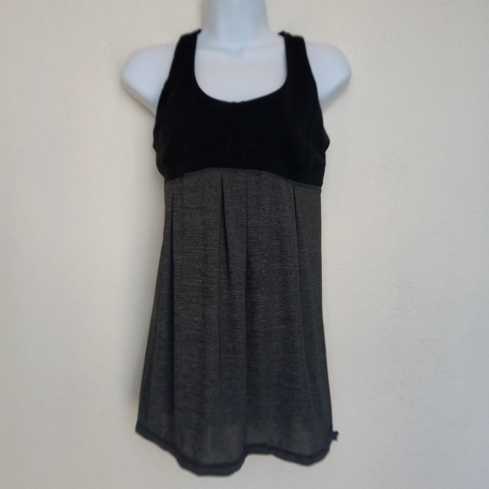 Lululemon Black/ Gray Tank Built in Bra Loose Fit